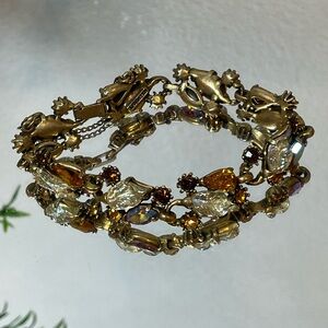 Hollycraft Antique Brass & Rhinestone Bracelet. Leaf, Teardrop Crystals | EUC